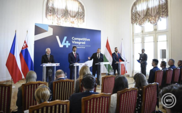 V4 csúcs - Ruszin-Szendi Romulusz: a V4 védelmi miniszteri együttműködés újra él